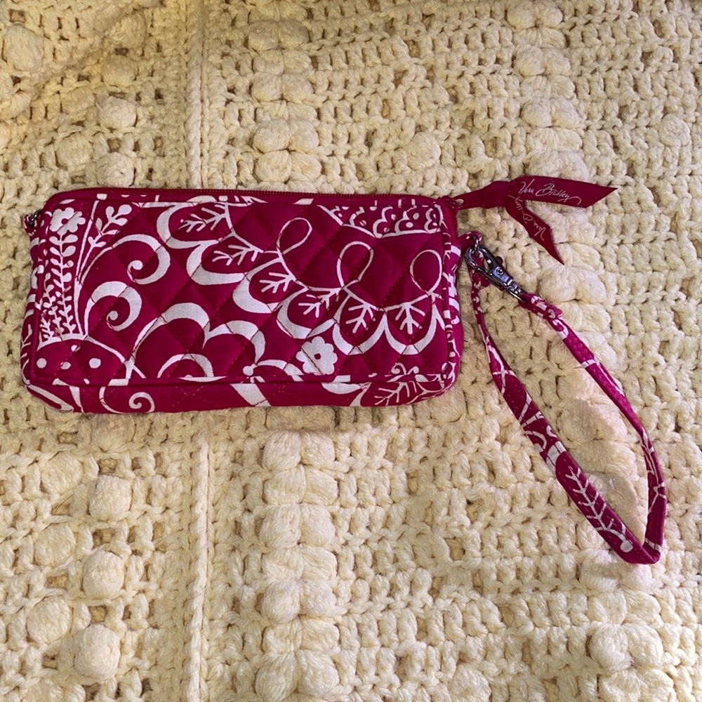 Vera Bradley wristlet twirly bird pink wallet with zippered closure